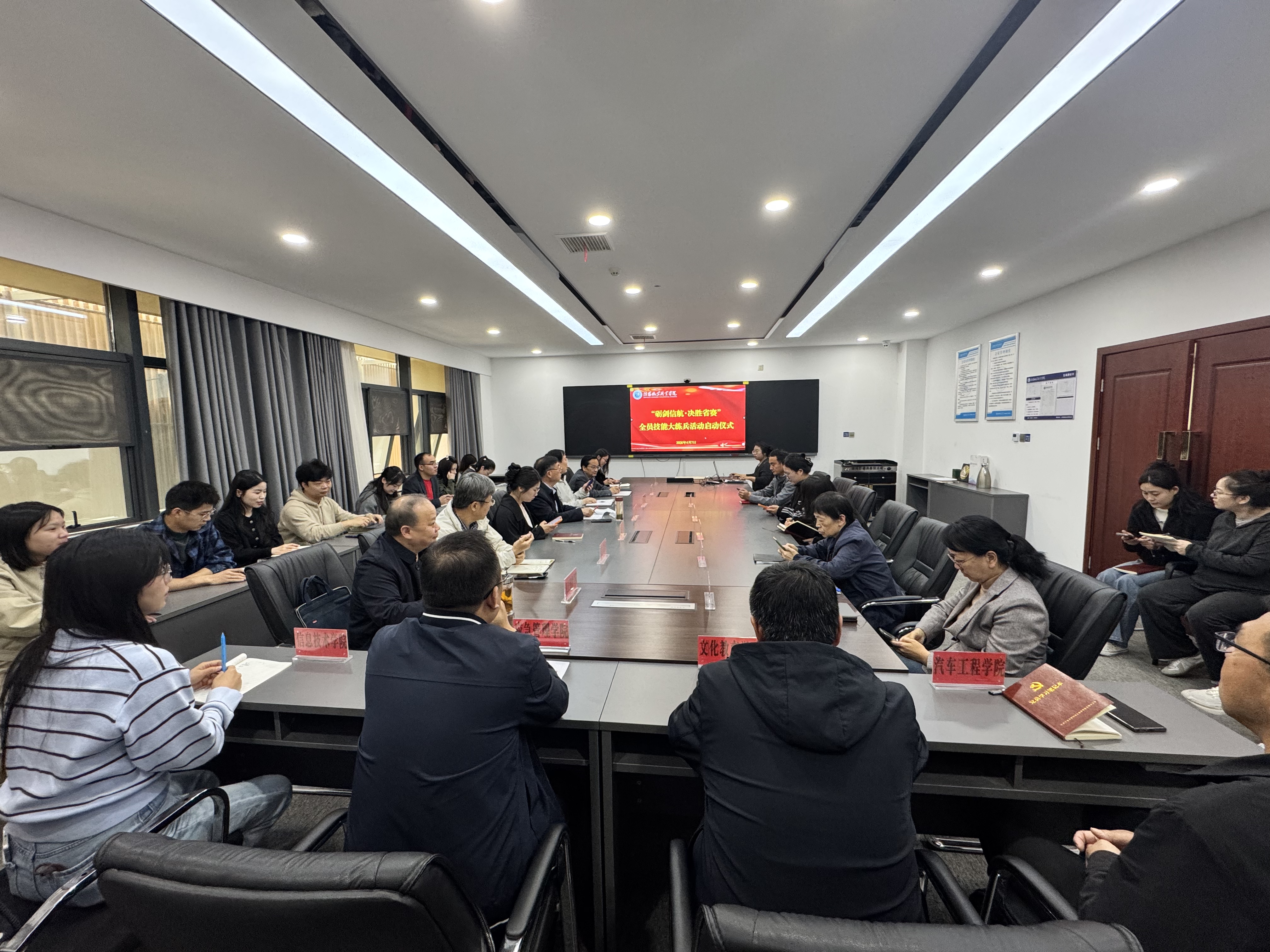 c1932a58c65a9f04258037f9d58e2a6b.jpg c1932a58c65a9f04258037f9d58e2a6b.jpg