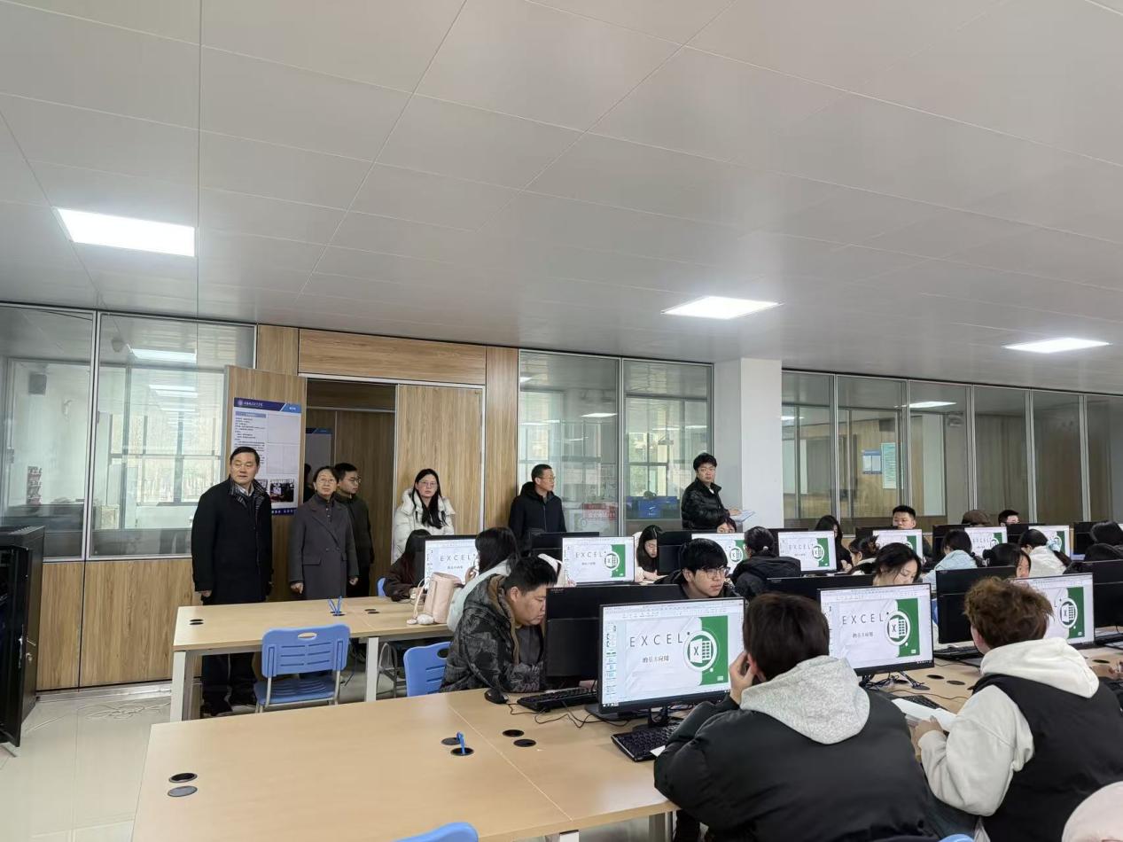 聚焦课堂强督导 护航开学保质量——我校开展新学期教学检查工作